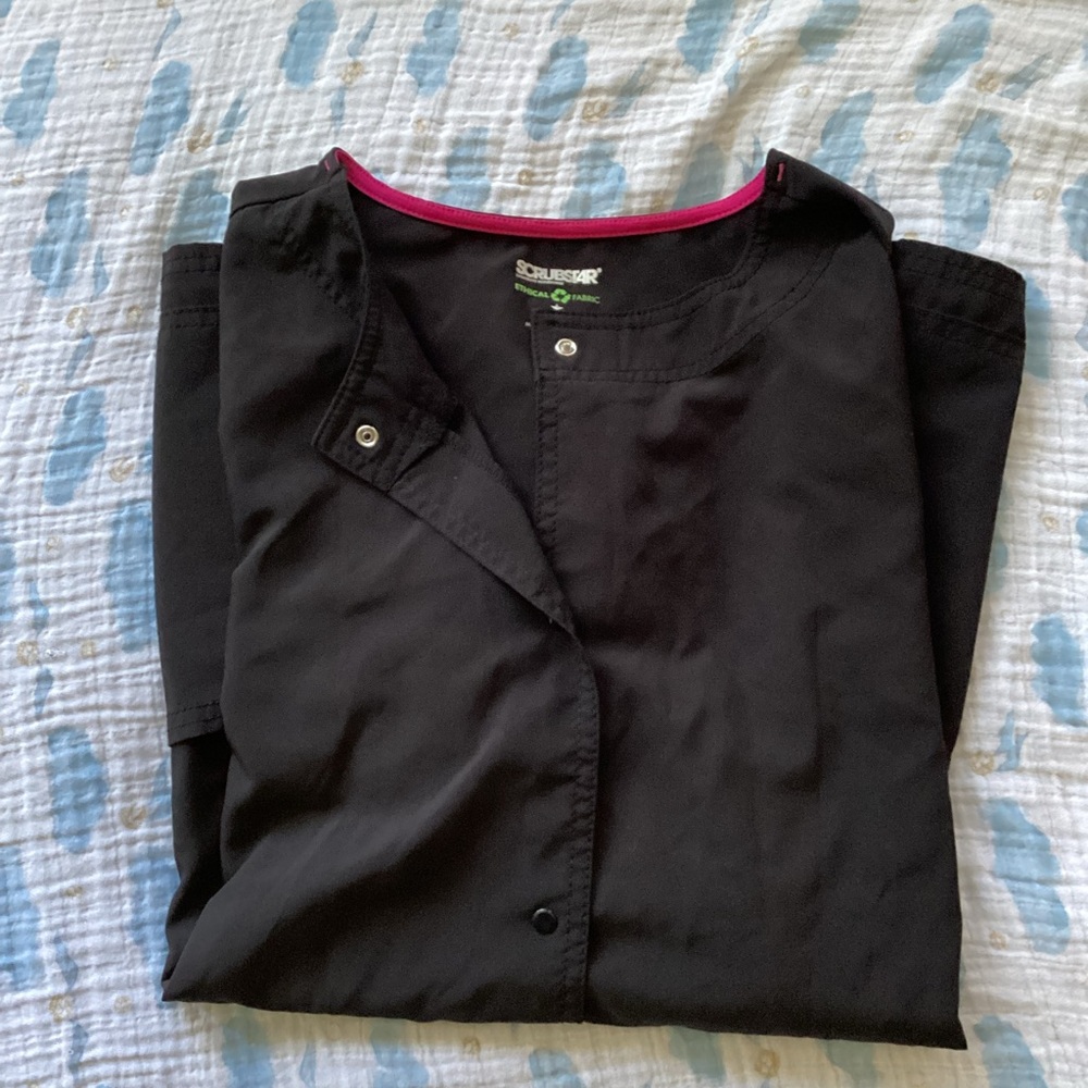 Scrub jacket Free with purchase of any scrub